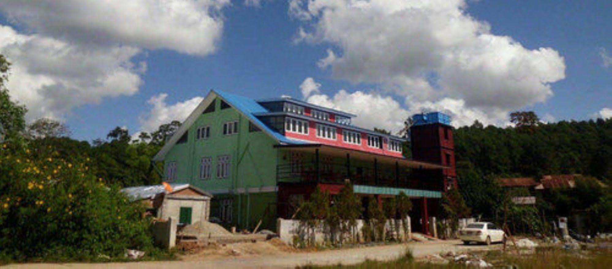 Railroad Hotel Kalaw Luaran gambar