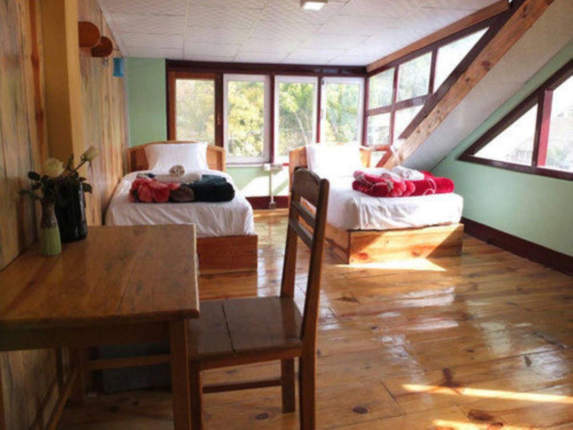 Railroad Hotel Kalaw Luaran gambar